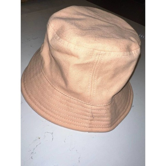 STEVE Madden Bucket Hat light peach - nwt - Picture 1 of 2